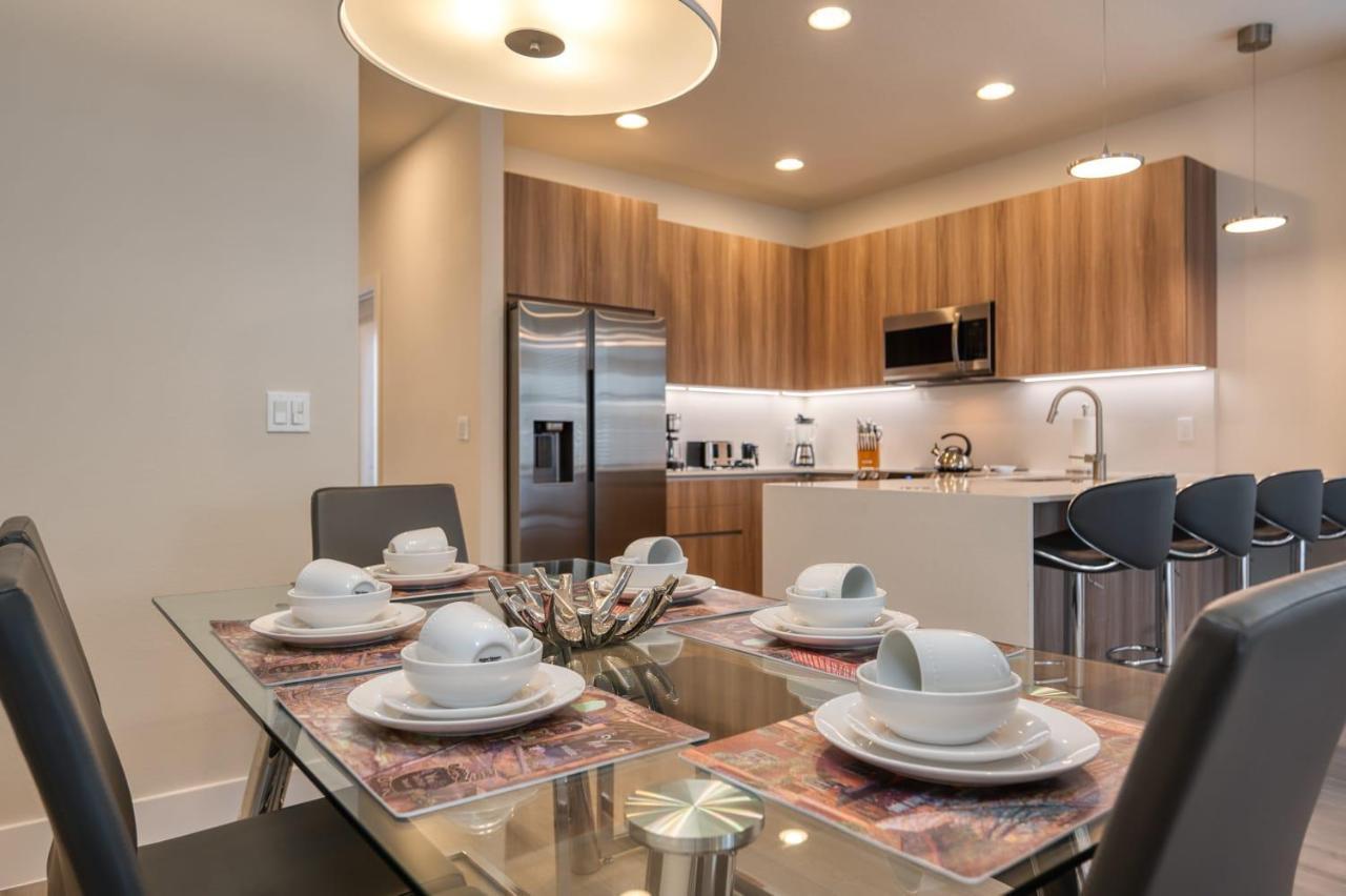 Pleasant Townhome With Private Pool Near Disney Four Corners ภายนอก รูปภาพ