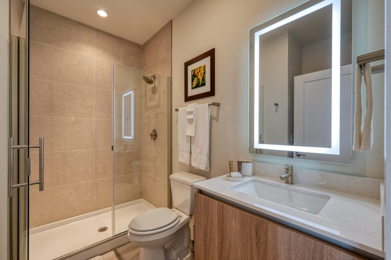 Pleasant Townhome With Private Pool Near Disney Four Corners ภายนอก รูปภาพ